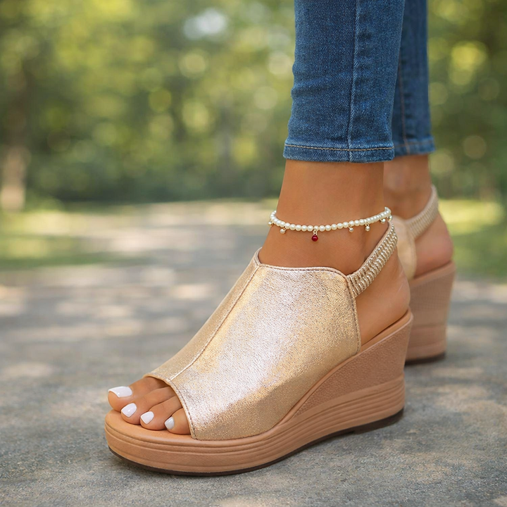 Aurelia Glide Wedges