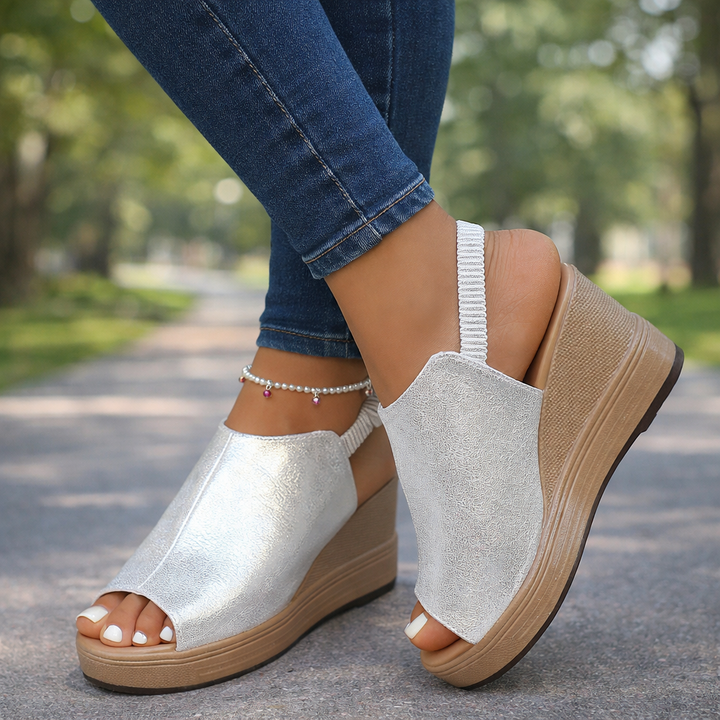 Aurelia Glide Wedges
