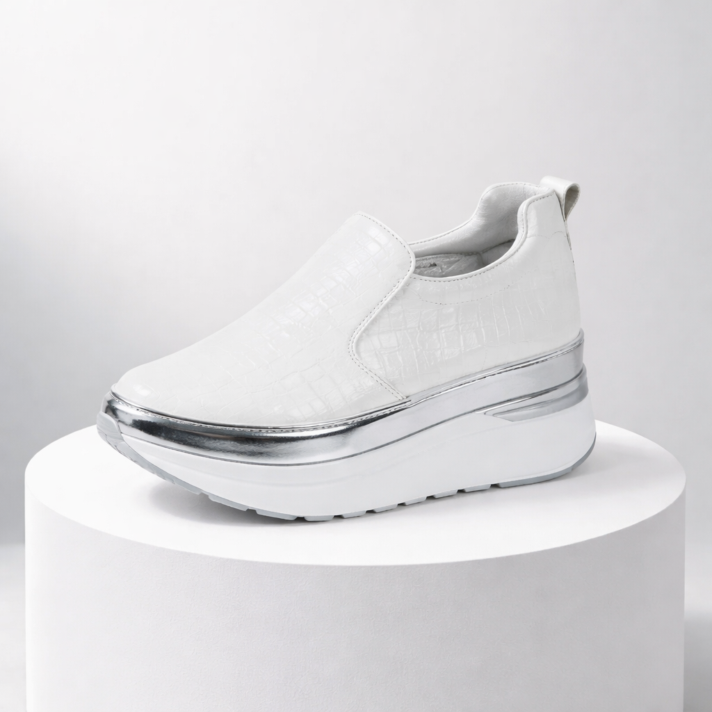 Novera Rise Leather Platforms