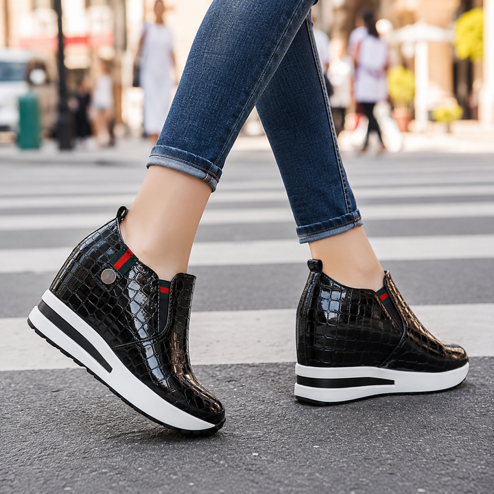 Alessia Croc Sneakers