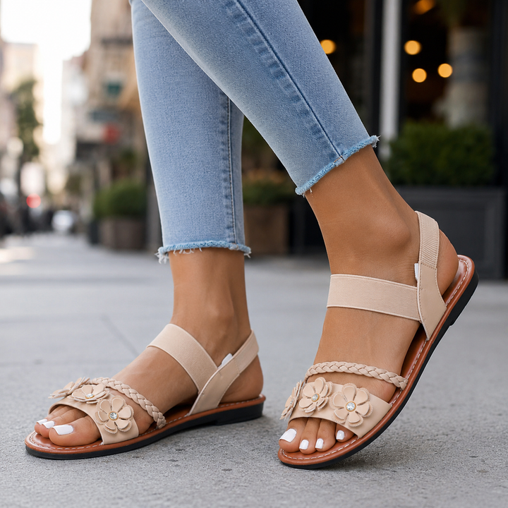 Lunara Blossom Sandals