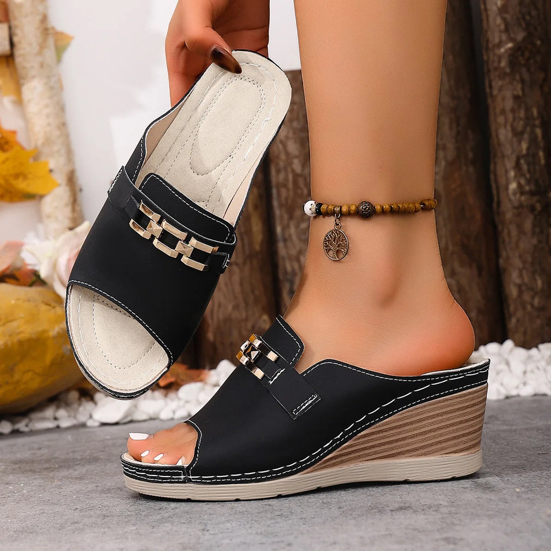 Noria Wedge Sandals