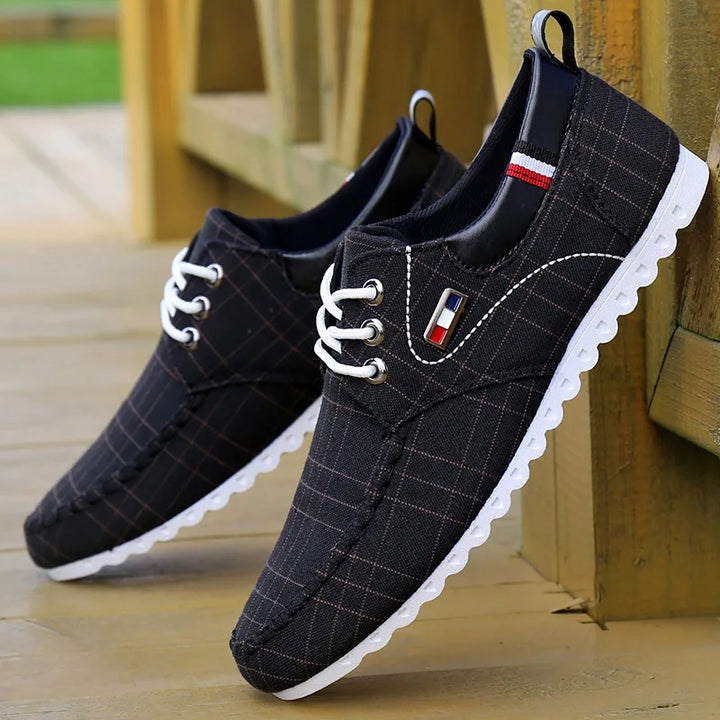 Traviso Knit Sneakers