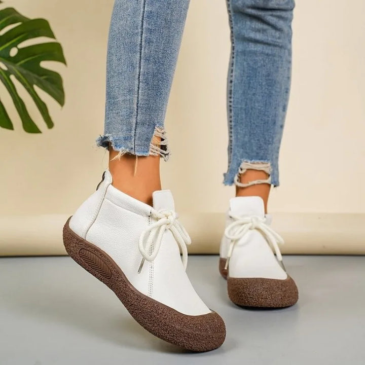 Valnera Leather Lace Platforms