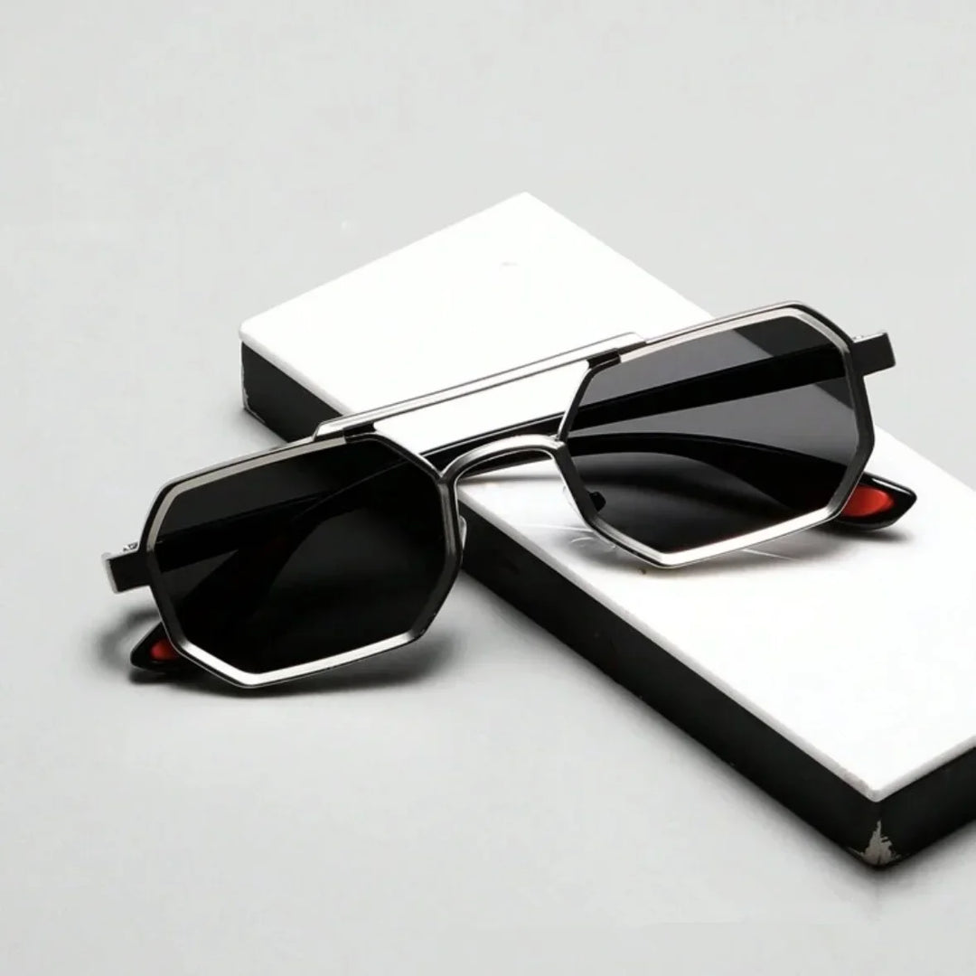 Tavrix Noir Shades