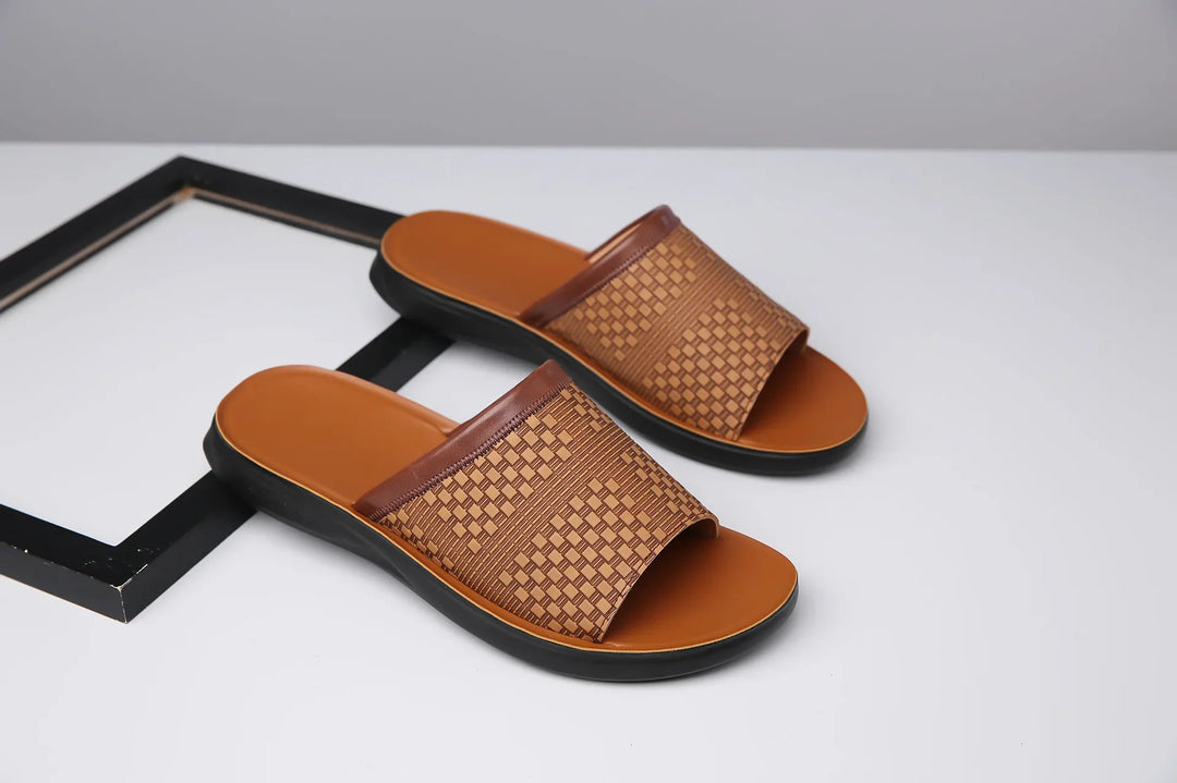 Vantari Slide Sandals