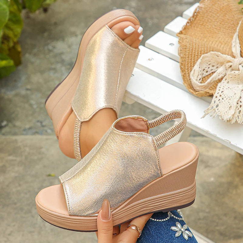 Aurelia Glide Wedges