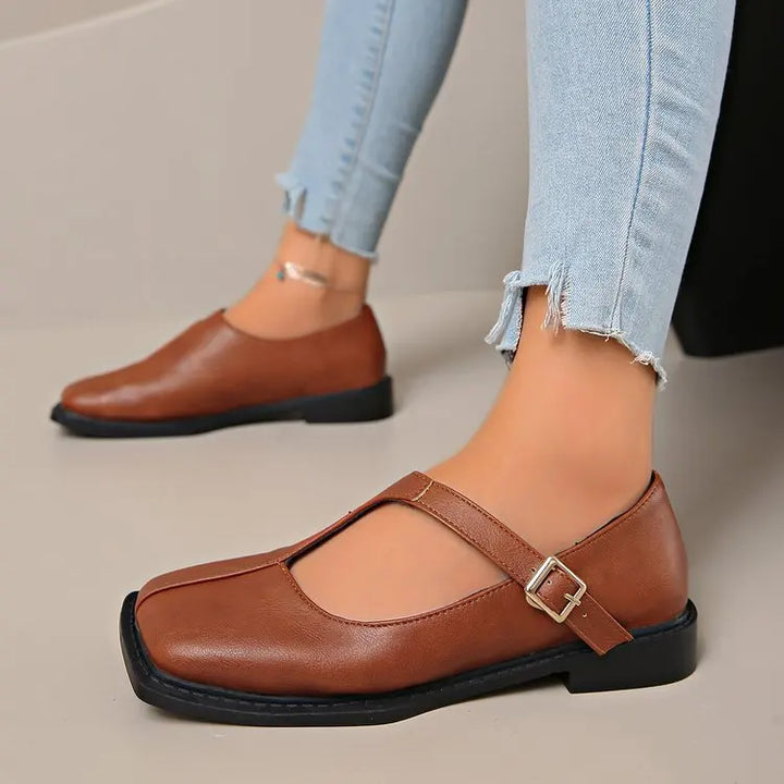 Valleria Square-Toe Flats