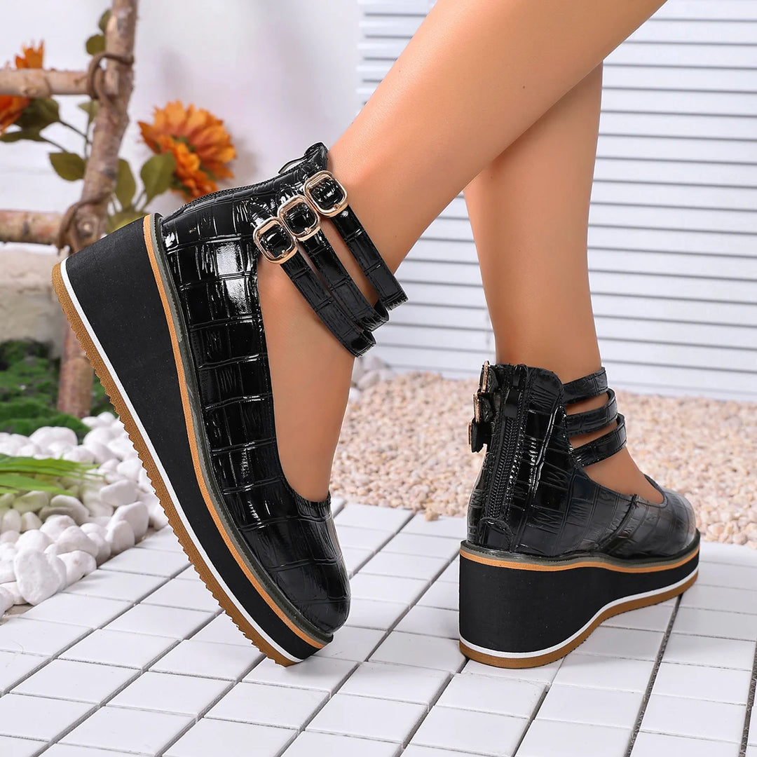Corvina Croc Platforms
