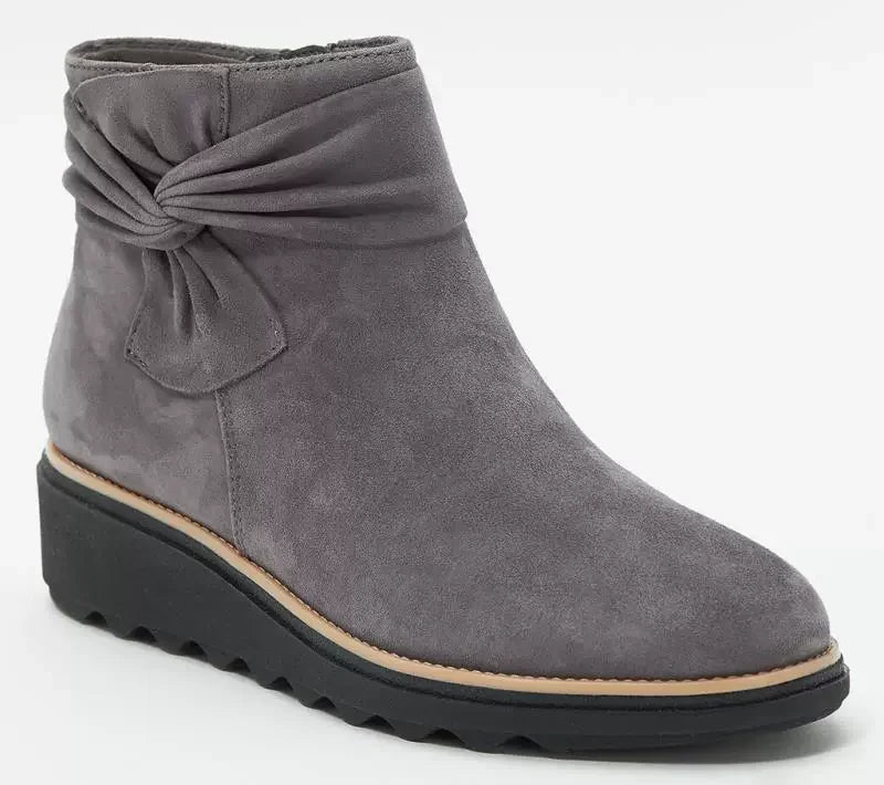 Serina Rise Platforms
