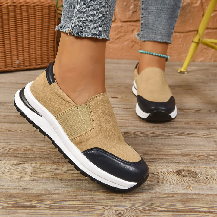 Calderon Trail Rise Sneakers