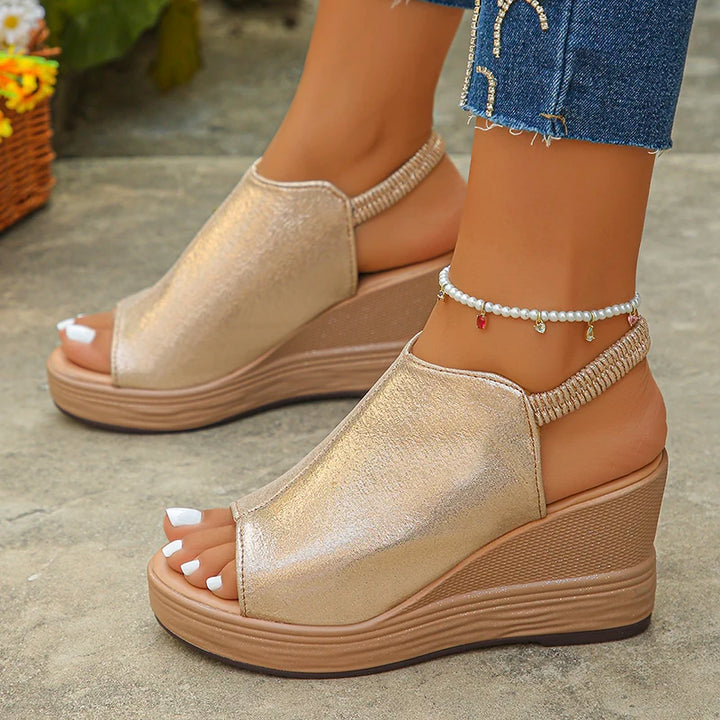 Aurelia Glide Wedges