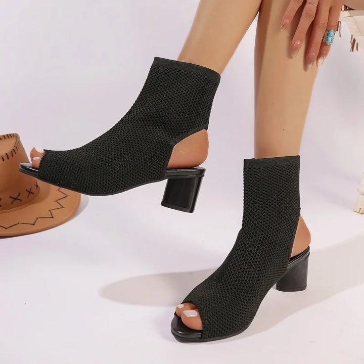 Elvara Knitform Heels