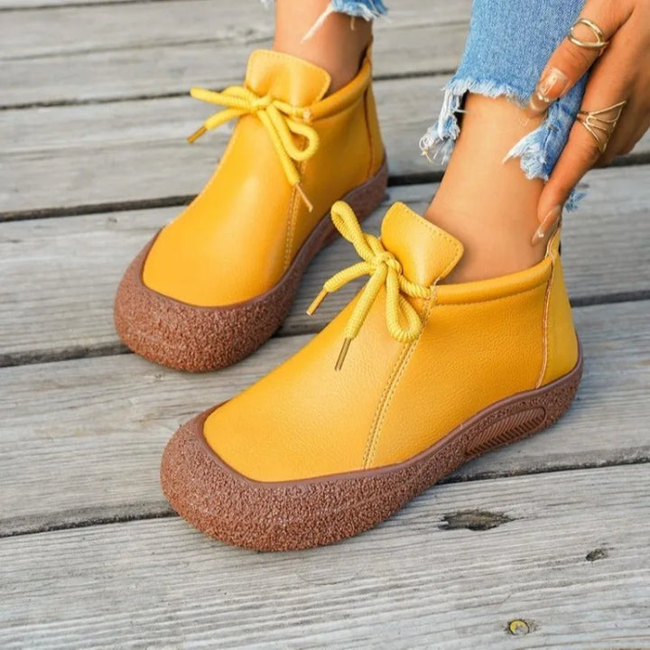Valnera Leather Lace Platforms