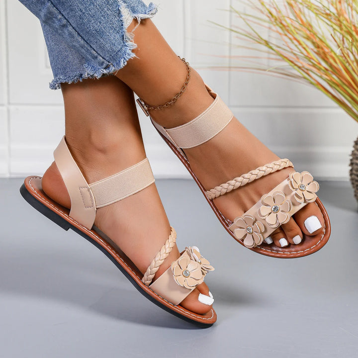 Lunara Blossom Sandals