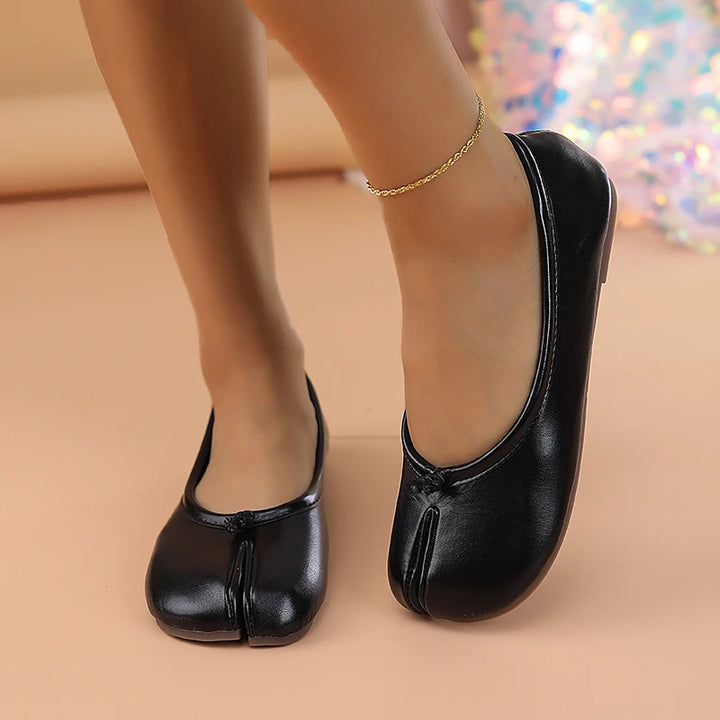 Calina Slip-on Flats